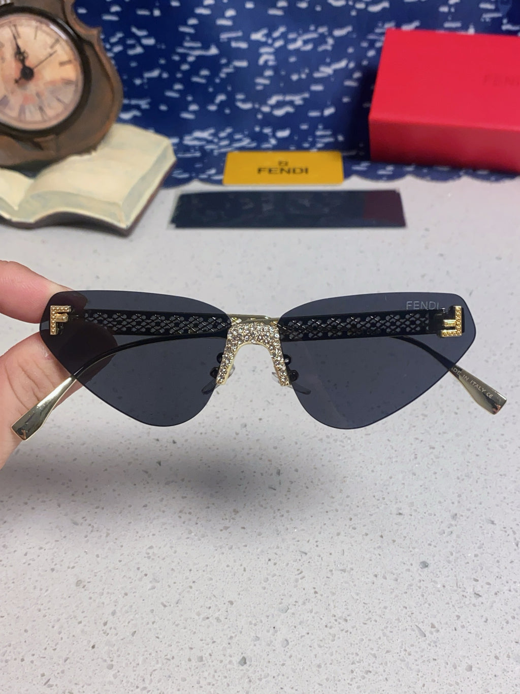 Fendi Lightweight Metal Rimless Silver Lens Sunglasses for Women - detail image 4