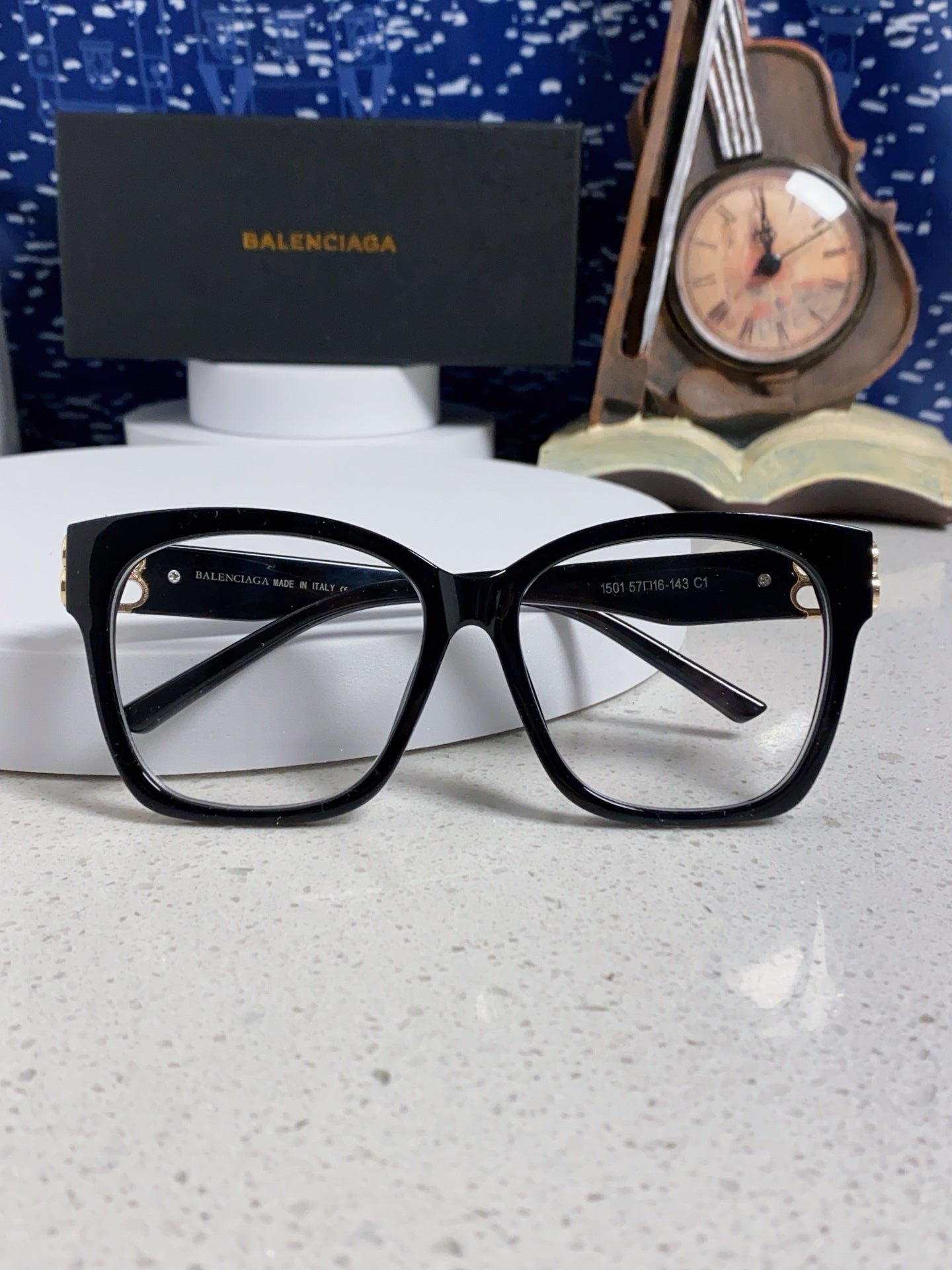 Balenciaga BB0102SA Fashion Silver Lens Sunglasses for Men & Women - 358657 - detail image 9