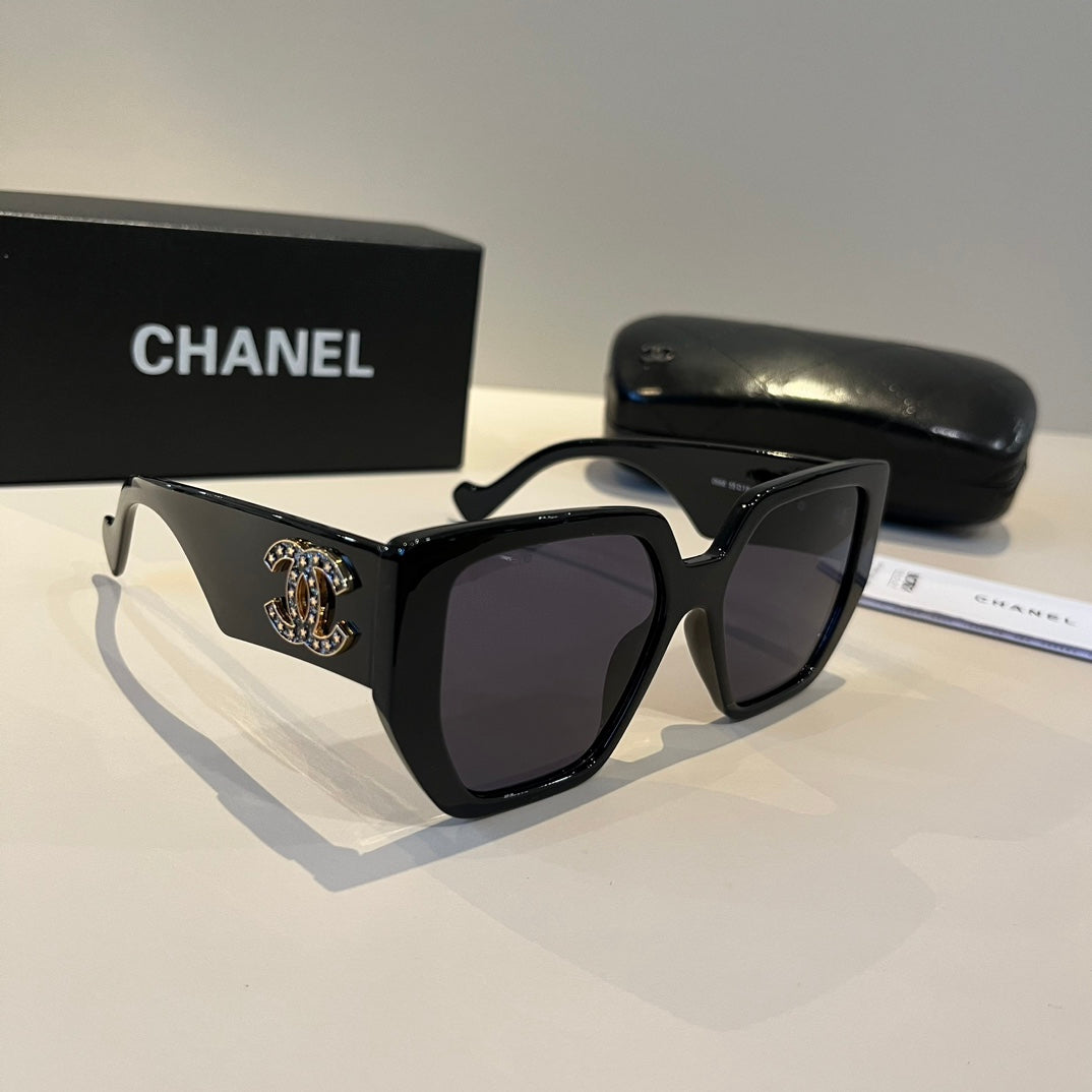 Chanel Fashion Black Lens Sunglasses for Men & Women - 493549