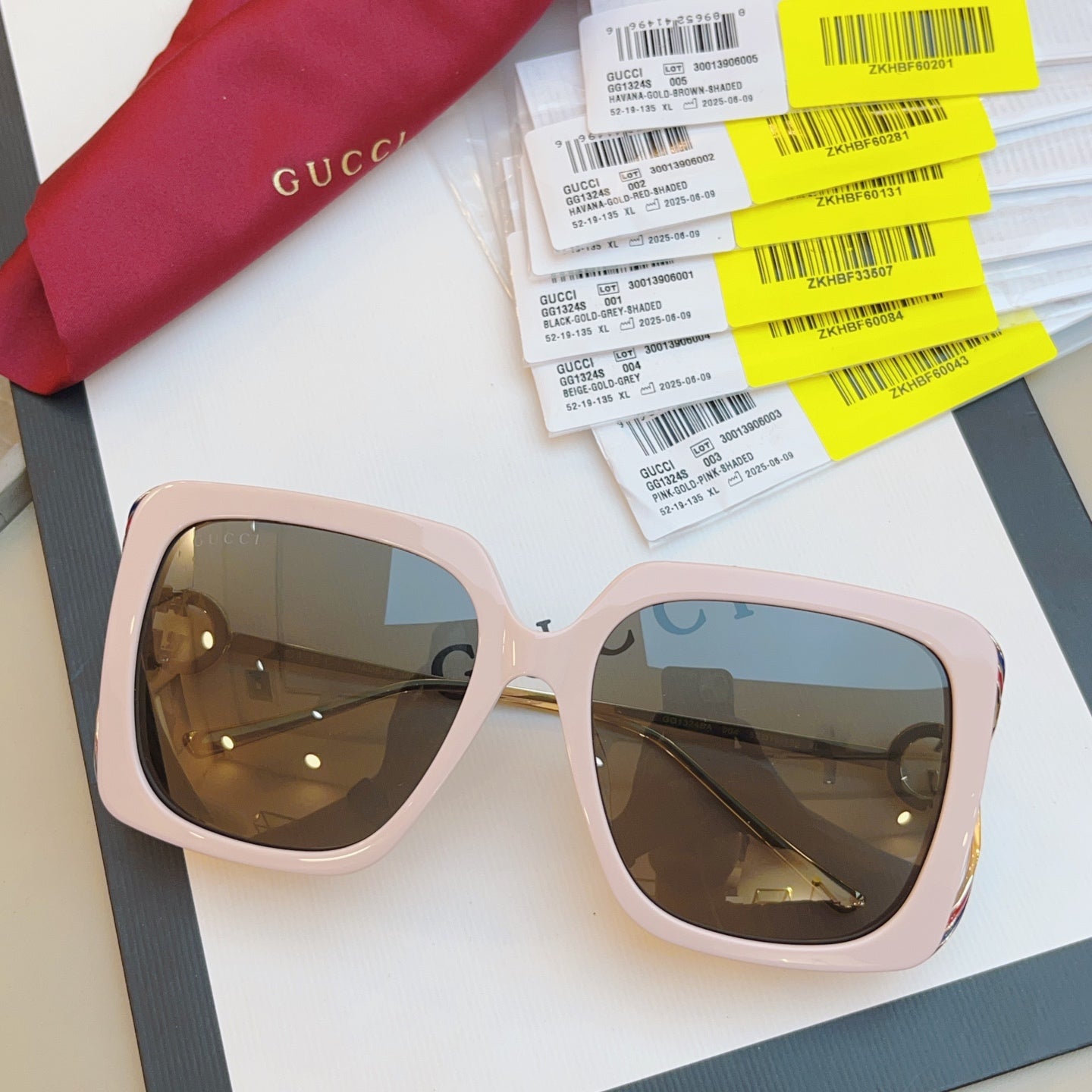 Gucci GG1324SA Fashion Black Lens Sunglasses for Men & Women - 448788 - detail image 4