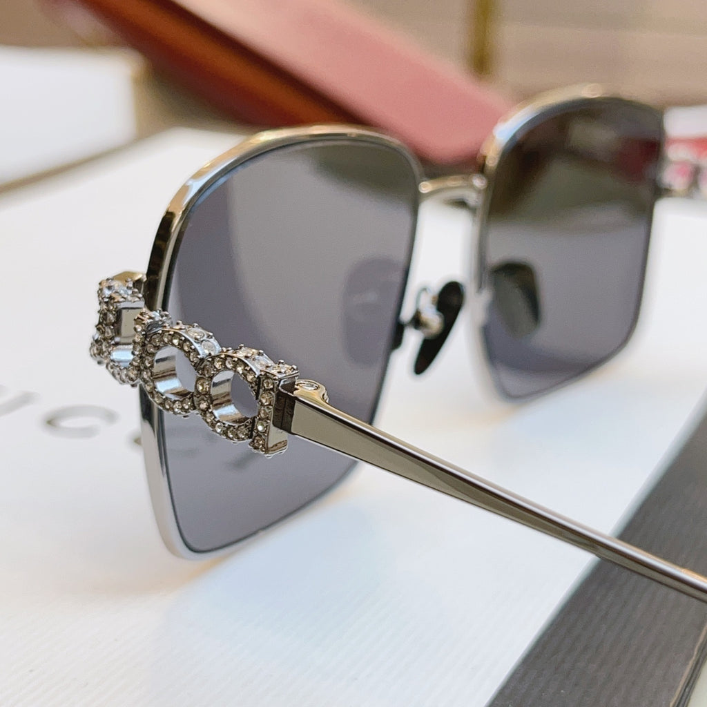 Gucci GG1937S Fashion Gray Lens Sunglasses for Men & Women - detail image 7