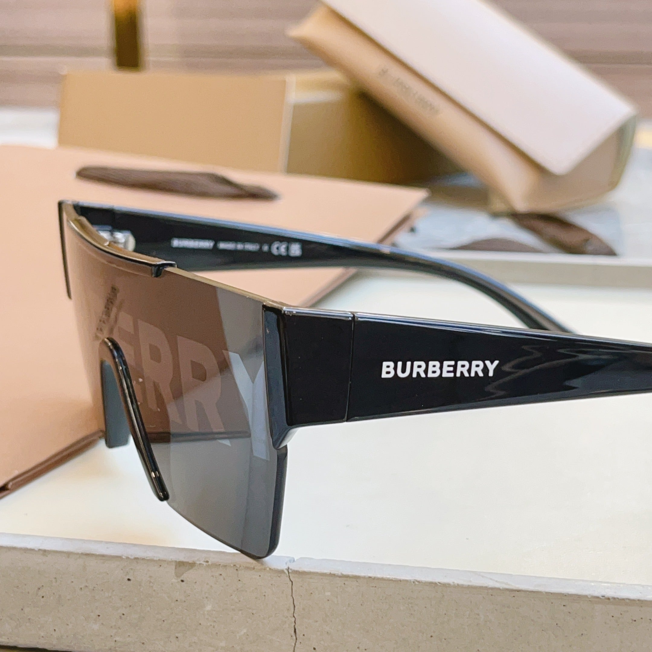 Burberry BE4291 Fashion Brown Lens Sunglasses for Men & Women - detail image 4