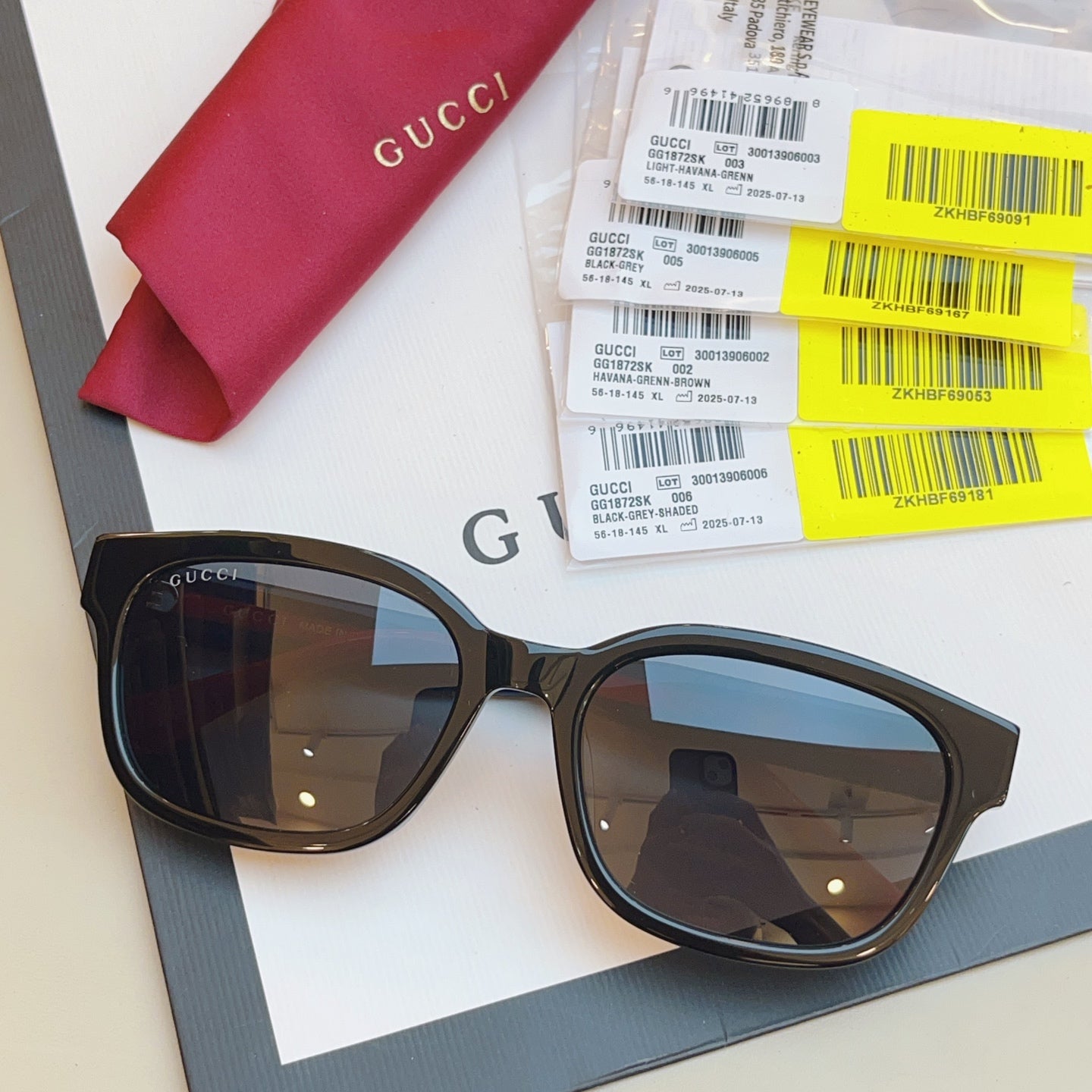Gucci GG1872S Fashion Black Lens Sunglasses for Men & Women - 431309 - detail image 5