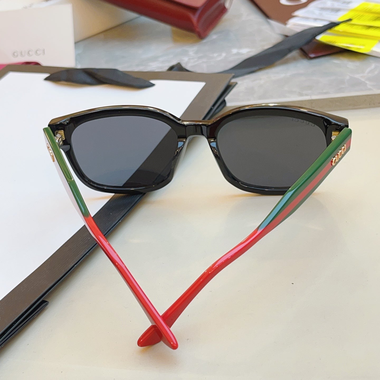 Gucci GG1872S Fashion Red Lens Sunglasses for Men & Women - detail image 4