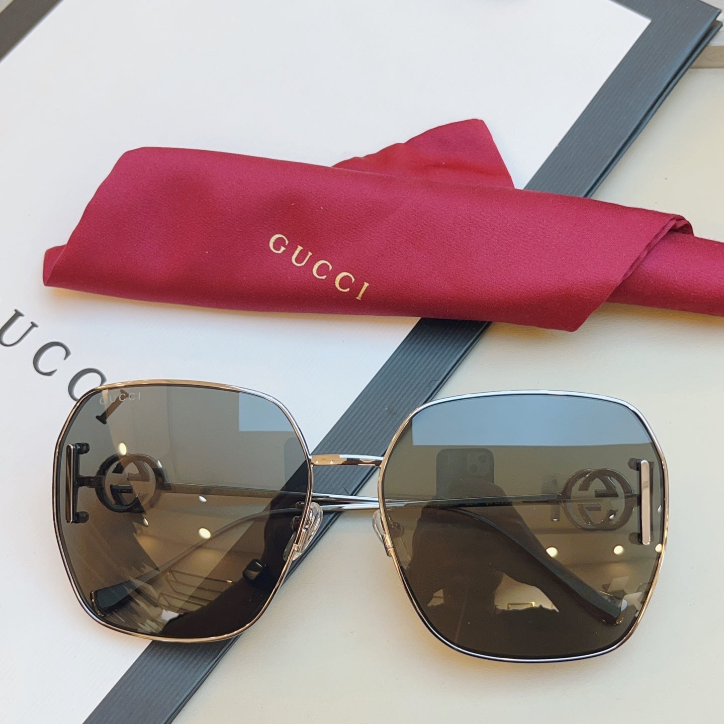 Gucci GG1207SA Fashion Brown Lens Sunglasses for Men & Women - 431306 - detail image 3