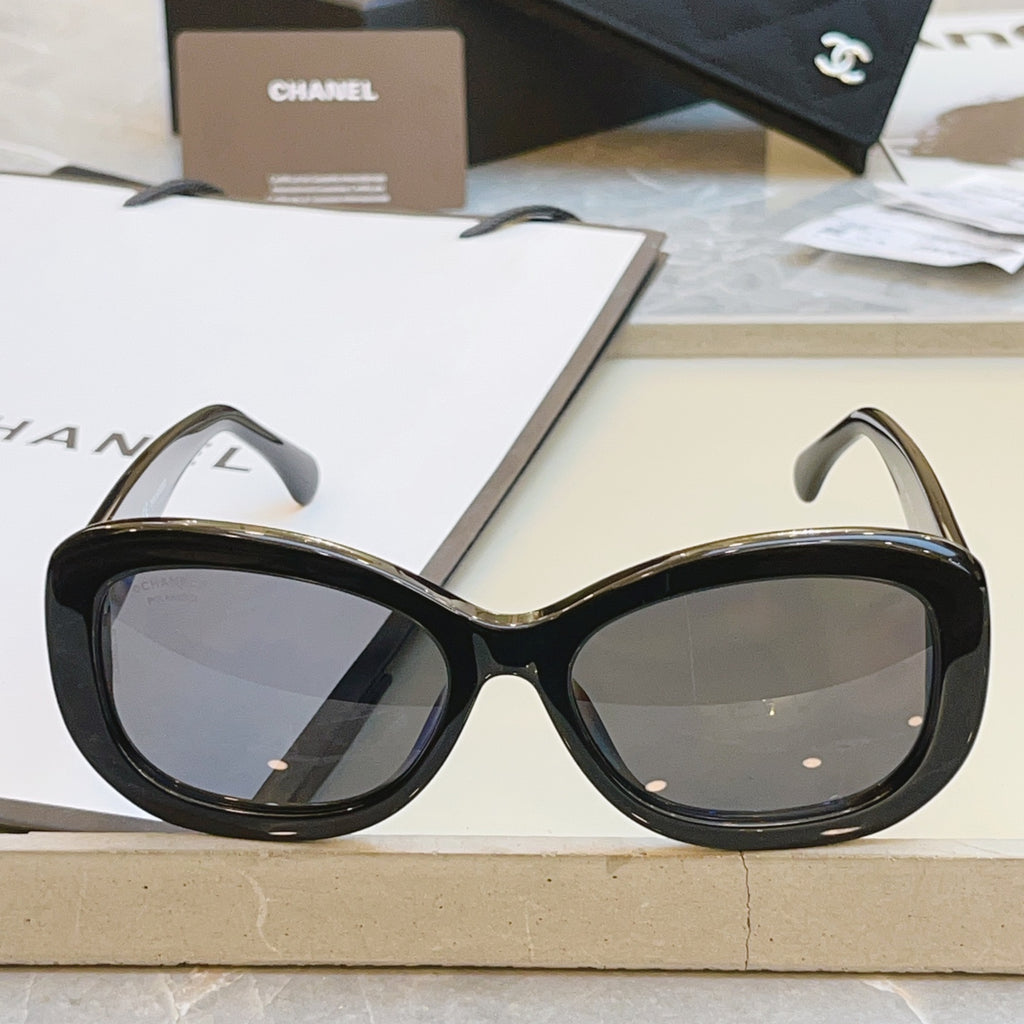 Chanel CH5468-B-A Fashion Black Lens Sunglasses for Men & Women - detail image 8