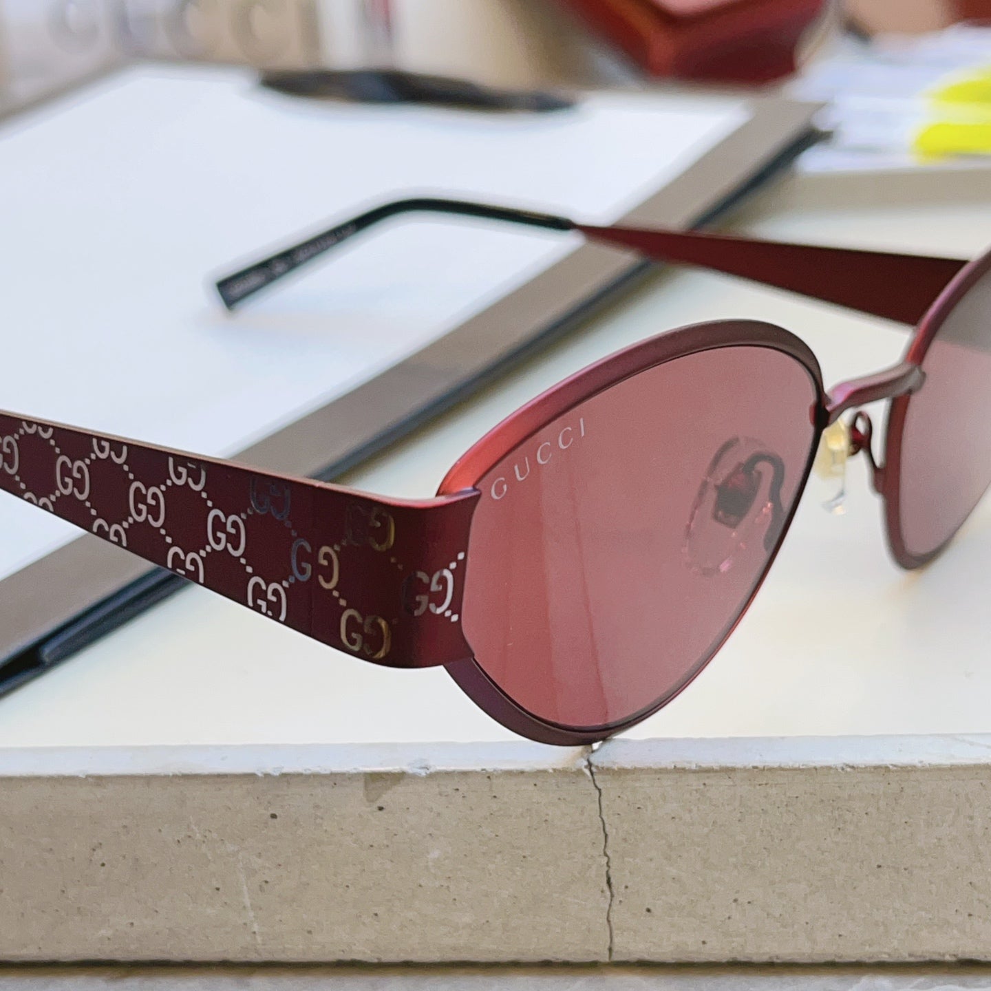 Gucci GG1853O Fashion Brown Lens Sunglasses for Men & Women - detail image 5
