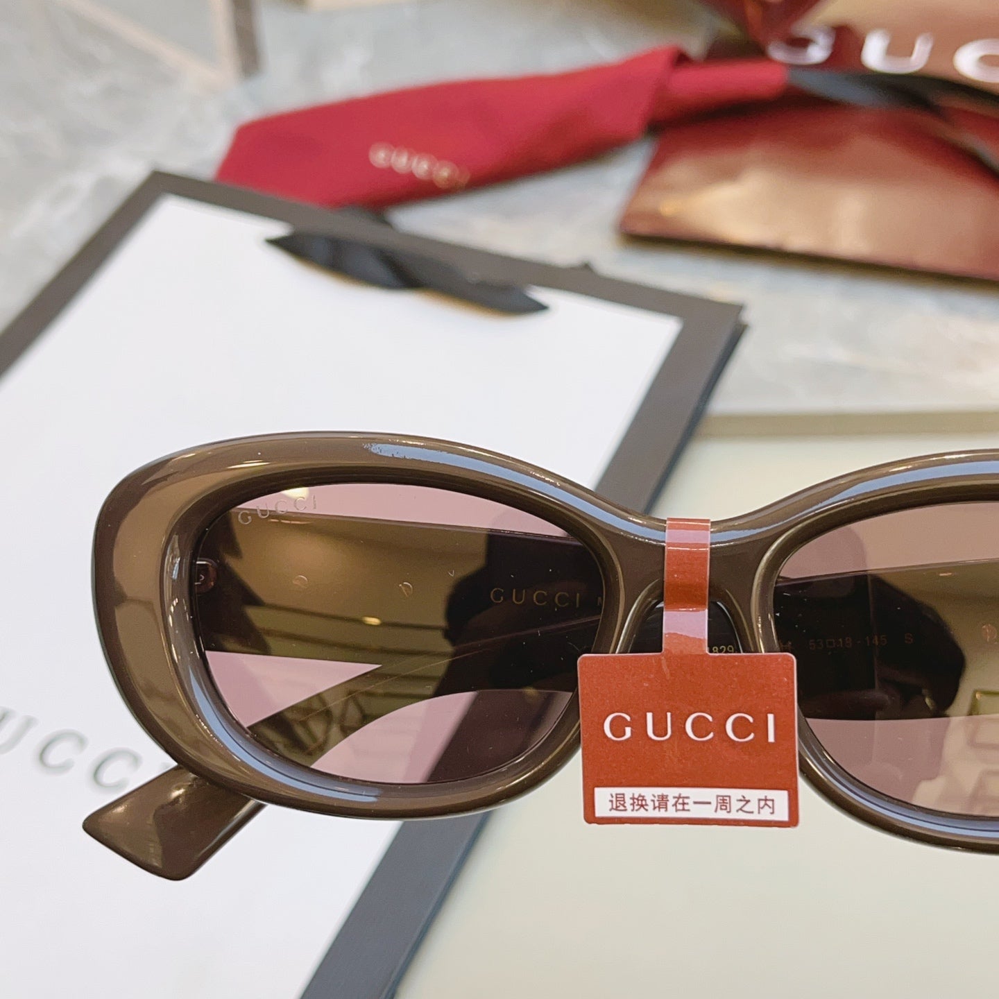 Gucci GG1829SK Fashion Red Lens Sunglasses for Men & Women - 464826 - detail image 4