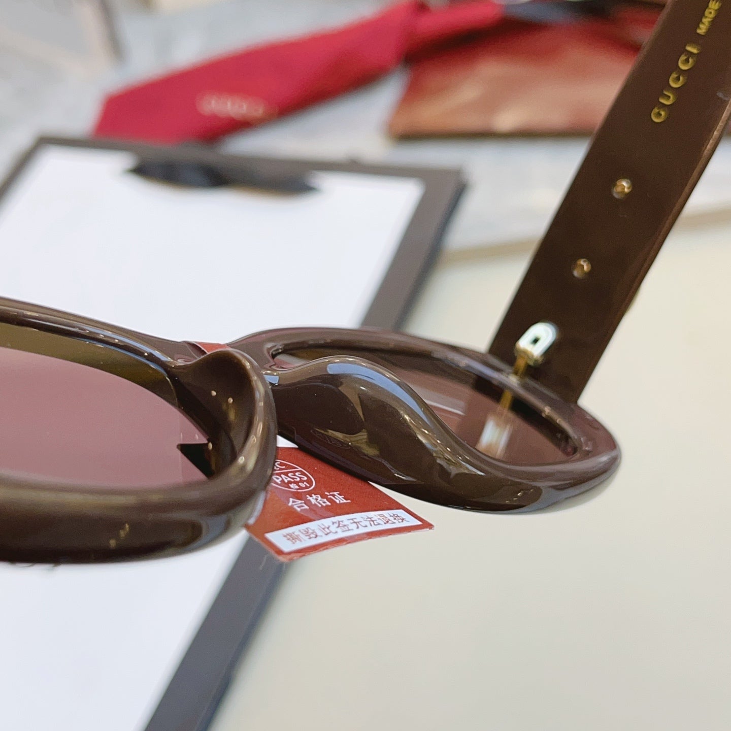 Gucci GG1829SK Fashion Red Lens Sunglasses for Men & Women - 464826 - detail image 8