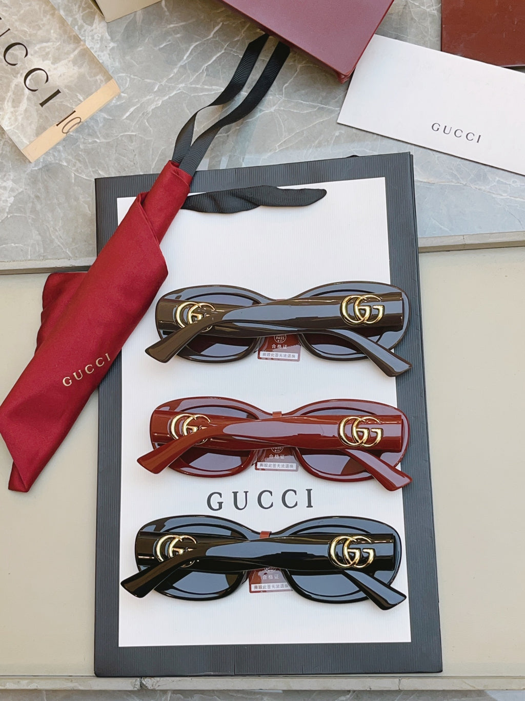 Gucci GG1829SK Fashion Black Lens Sunglasses for Men & Women - detail image 2