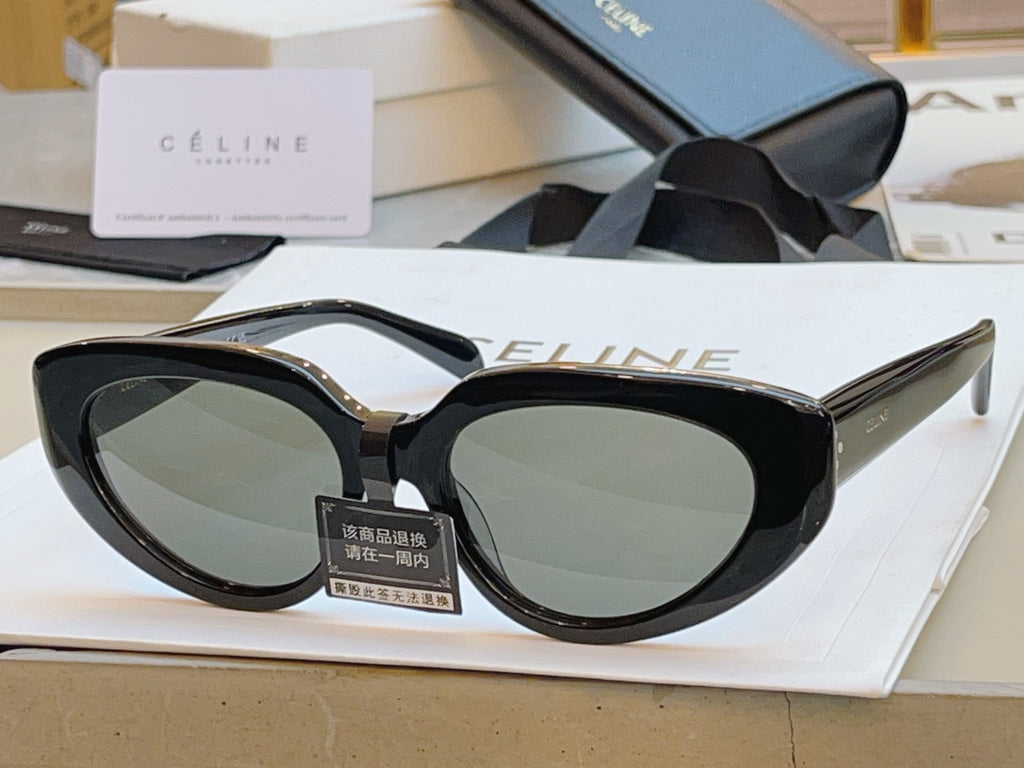 Celine CL40286I Fashion Gold Lens Sunglasses for Men & Women - detail image 4