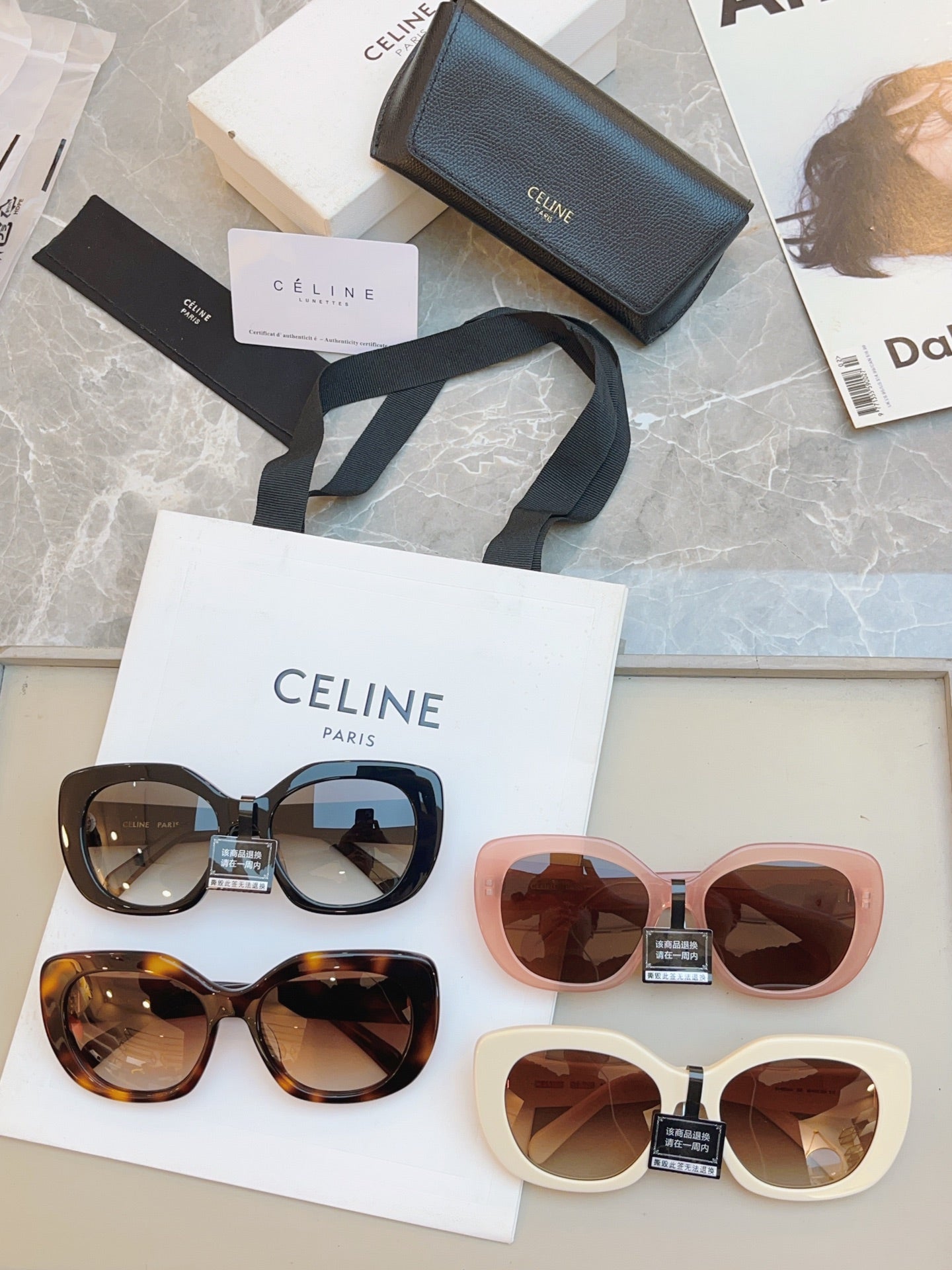 Celine CL40226U Fashion Black Lens Sunglasses for Men & Women - detail image 9