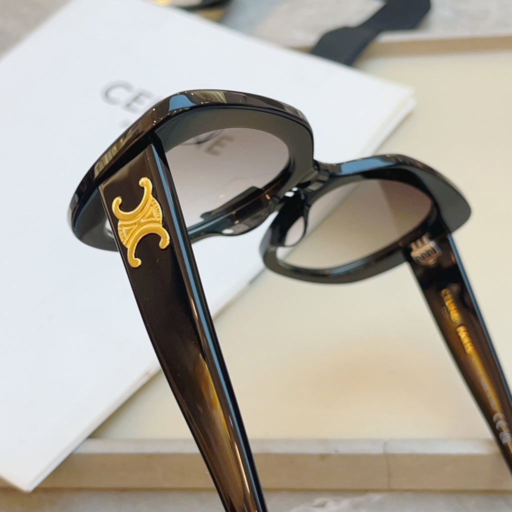 Celine CL40226U Fashion Black Lens Sunglasses for Men & Women - 382541 - detail image 9
