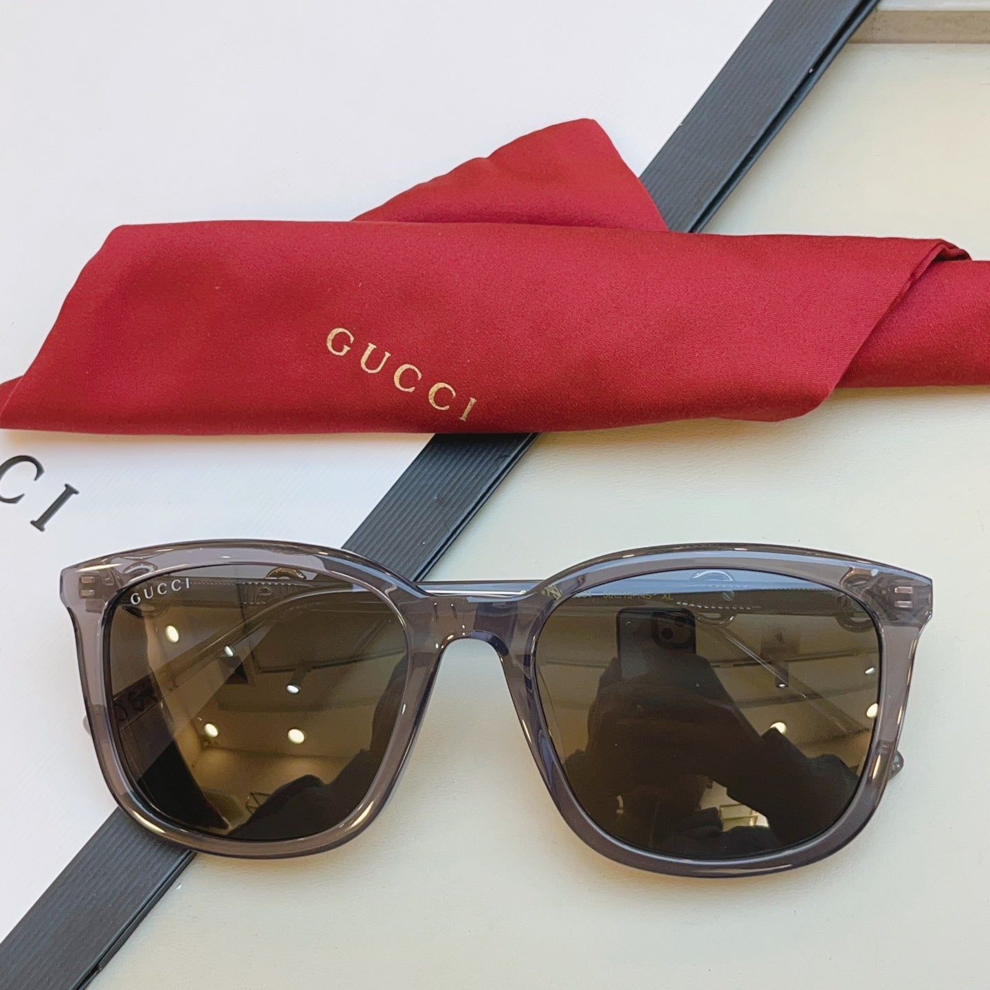 Gucci GG2057SK Fashion Black Lens Sunglasses for Men & Women - 493267 - detail image 4