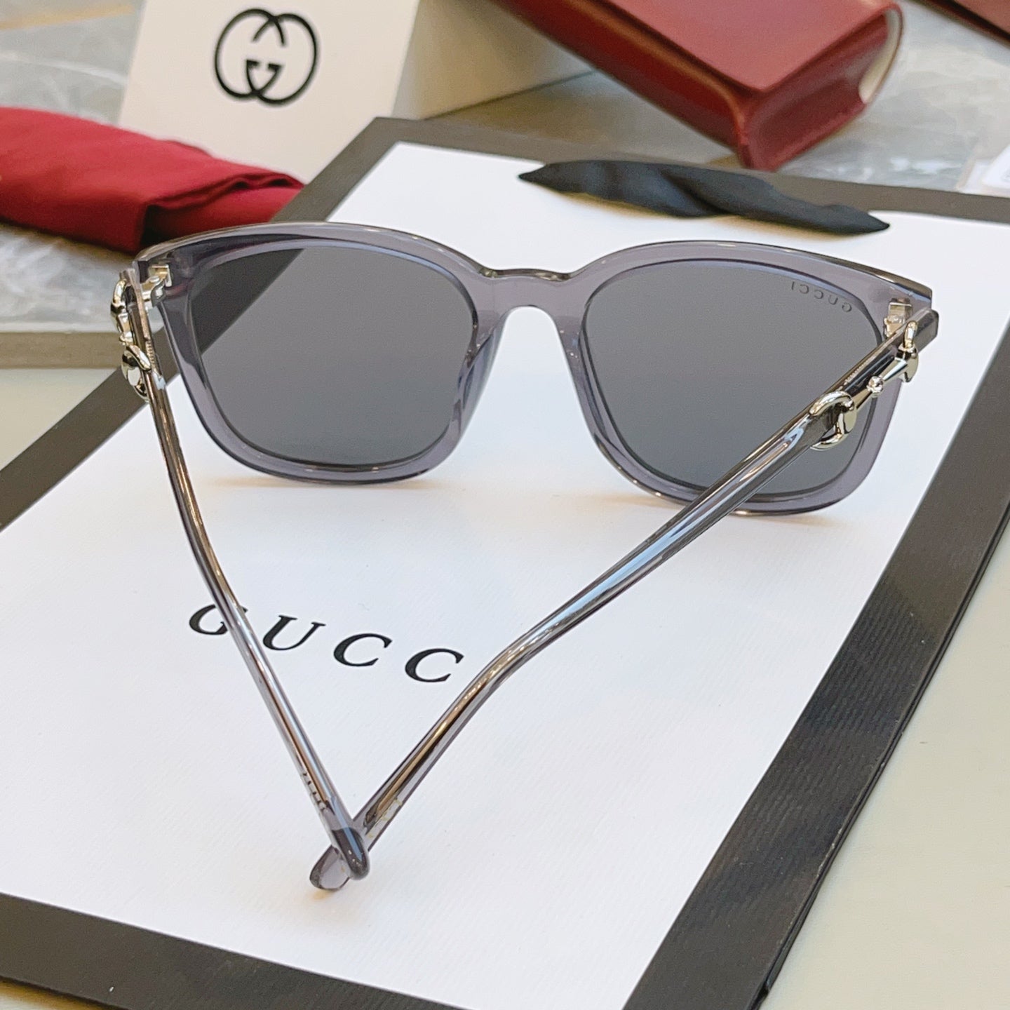 Gucci GG2057SK Fashion Black Lens Sunglasses for Men & Women - detail image 3