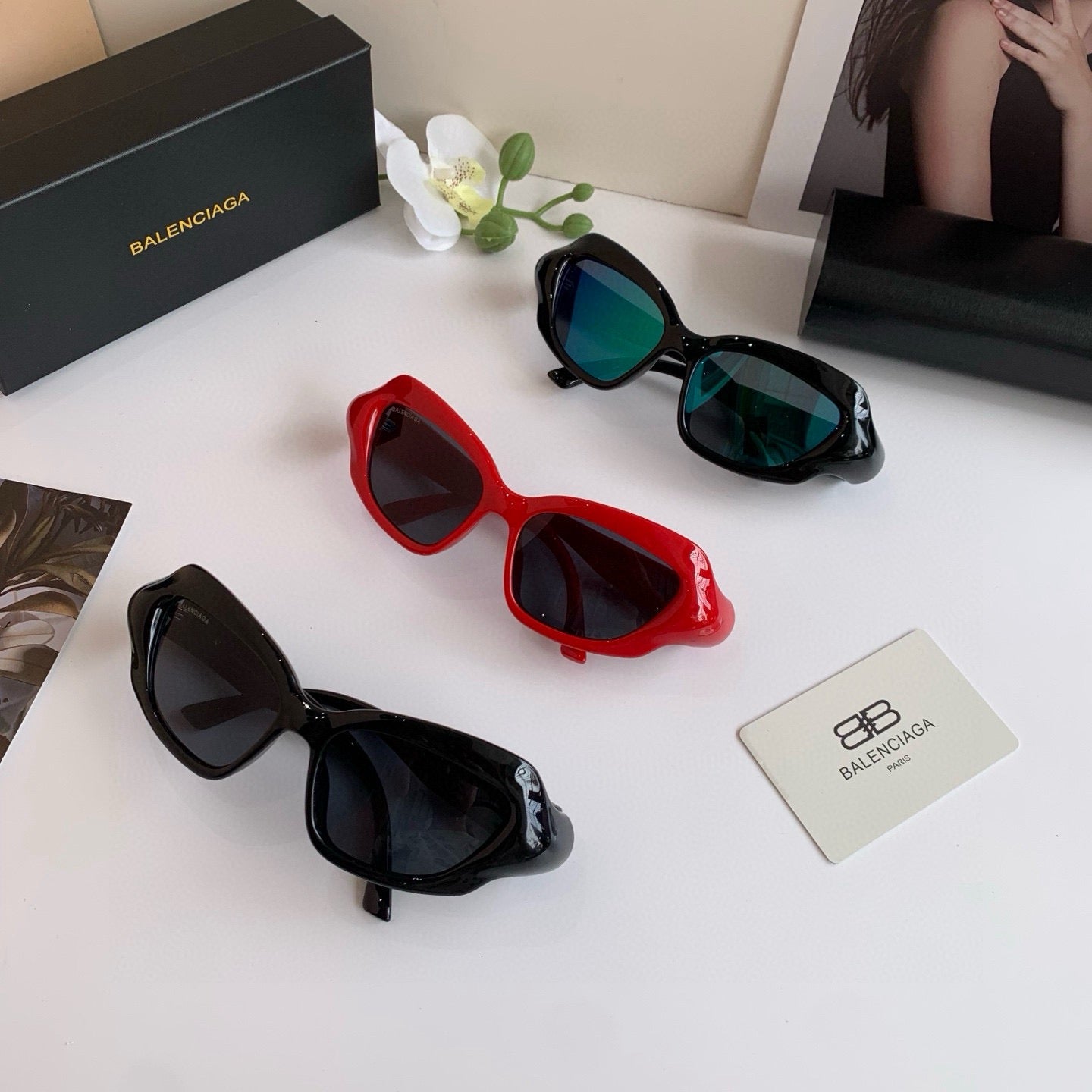 Balenciaga Square Black Lens Sunglasses for Men & Women - 432546 - detail image 5