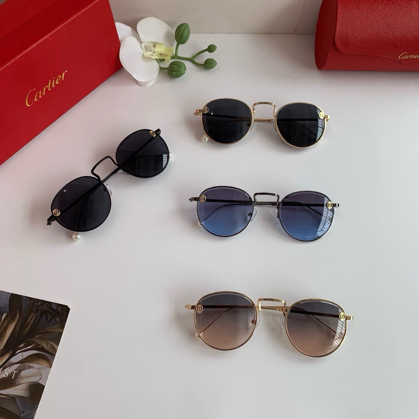 Cartier Round Silver Lens Sunglasses for Men & Women - detail image 4