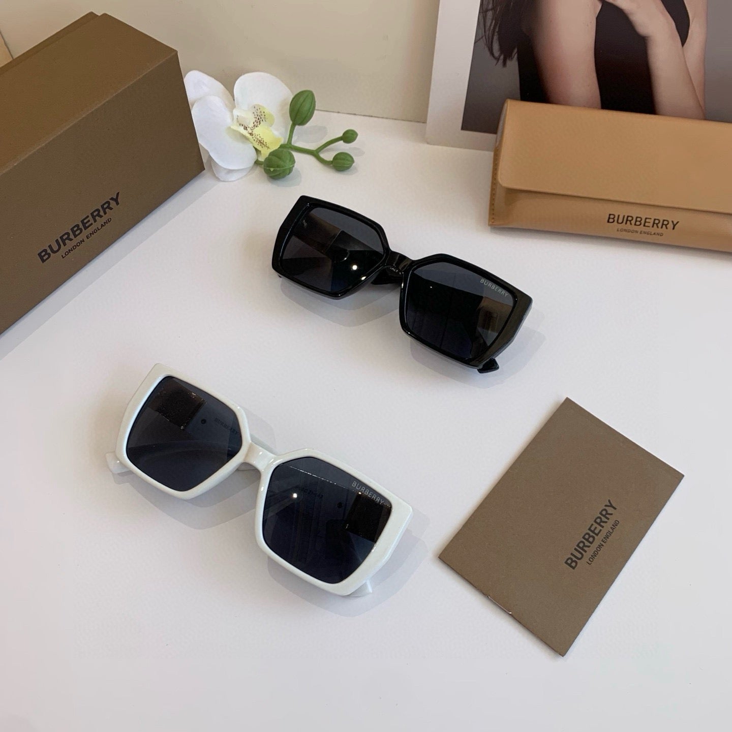 Burberry Fashion Silver Lens Sunglasses for Men & Women - 998316 - detail image 4