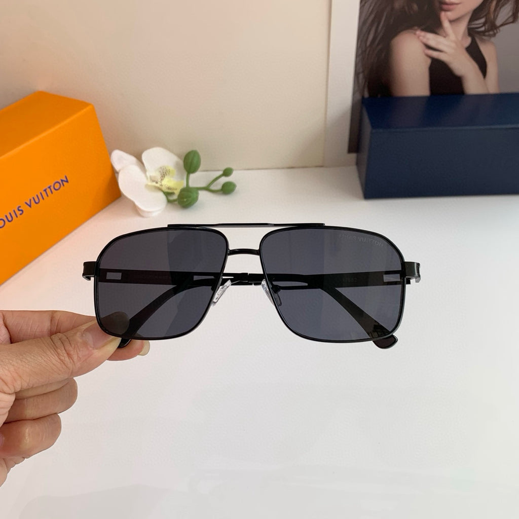 Louis Vuitton Metal Square Black Lens Sunglasses for Men & Women - 448613 - detail image 3
