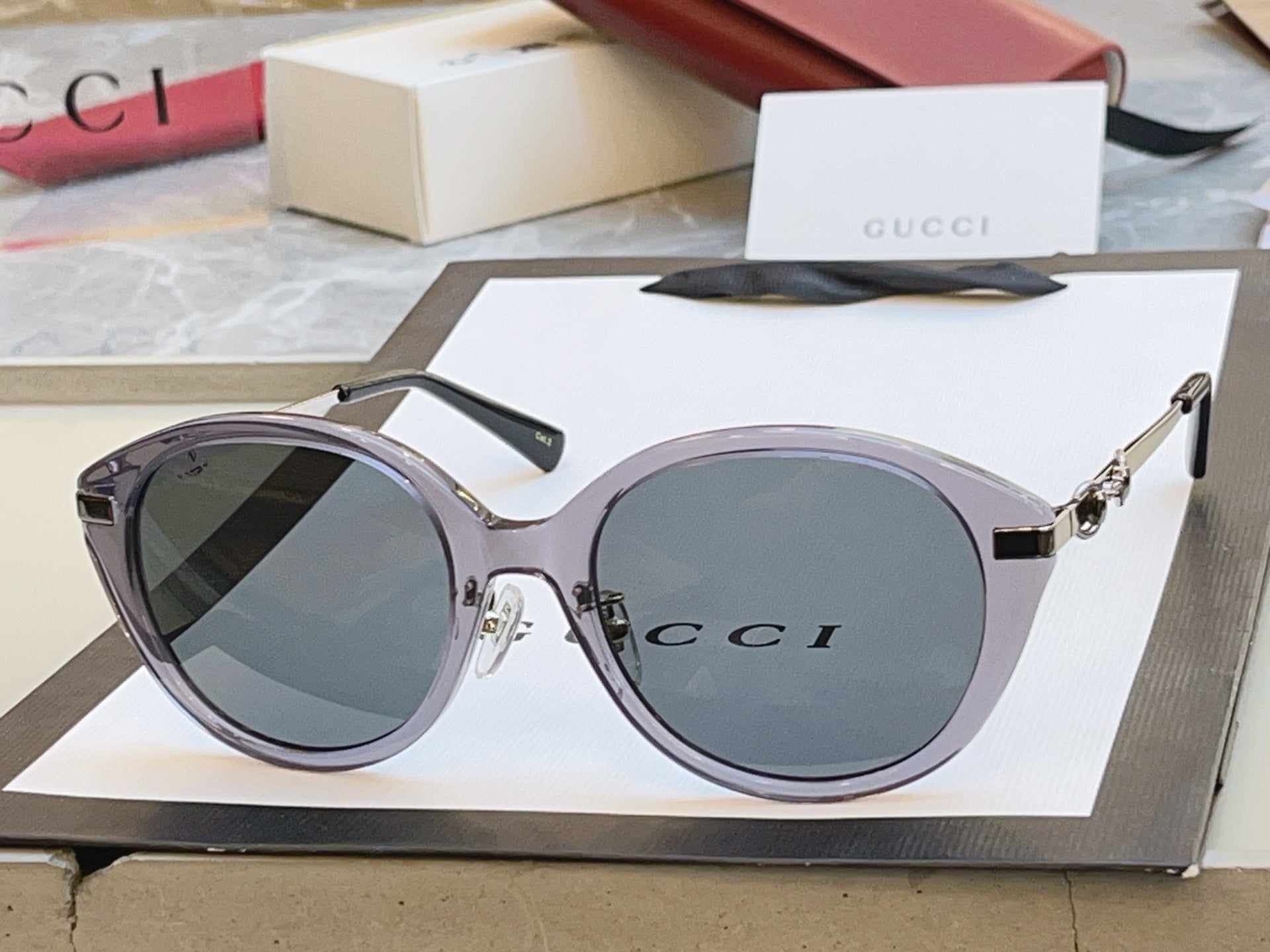 Gucci GG2056SA Fashion Gray Lens Sunglasses for Men & Women