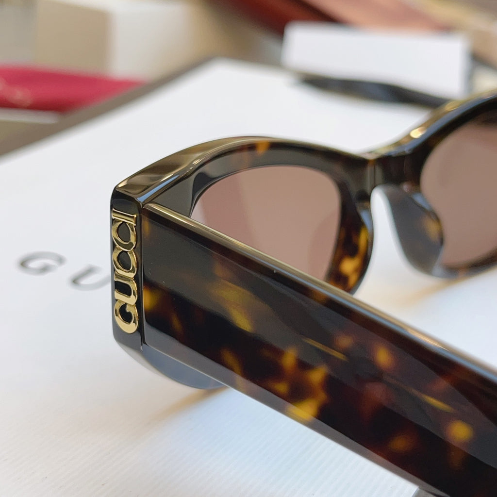 Gucci GG2044SA Fashion Black Lens Sunglasses for Men & Women - 431377 - detail image 9