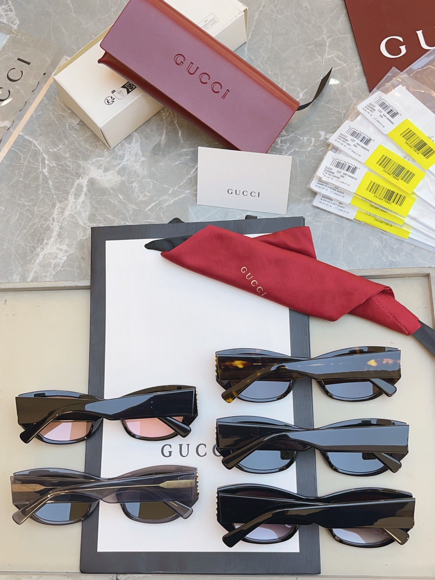 Gucci GG2044SA Fashion Black Lens Sunglasses for Men & Women - detail image 8