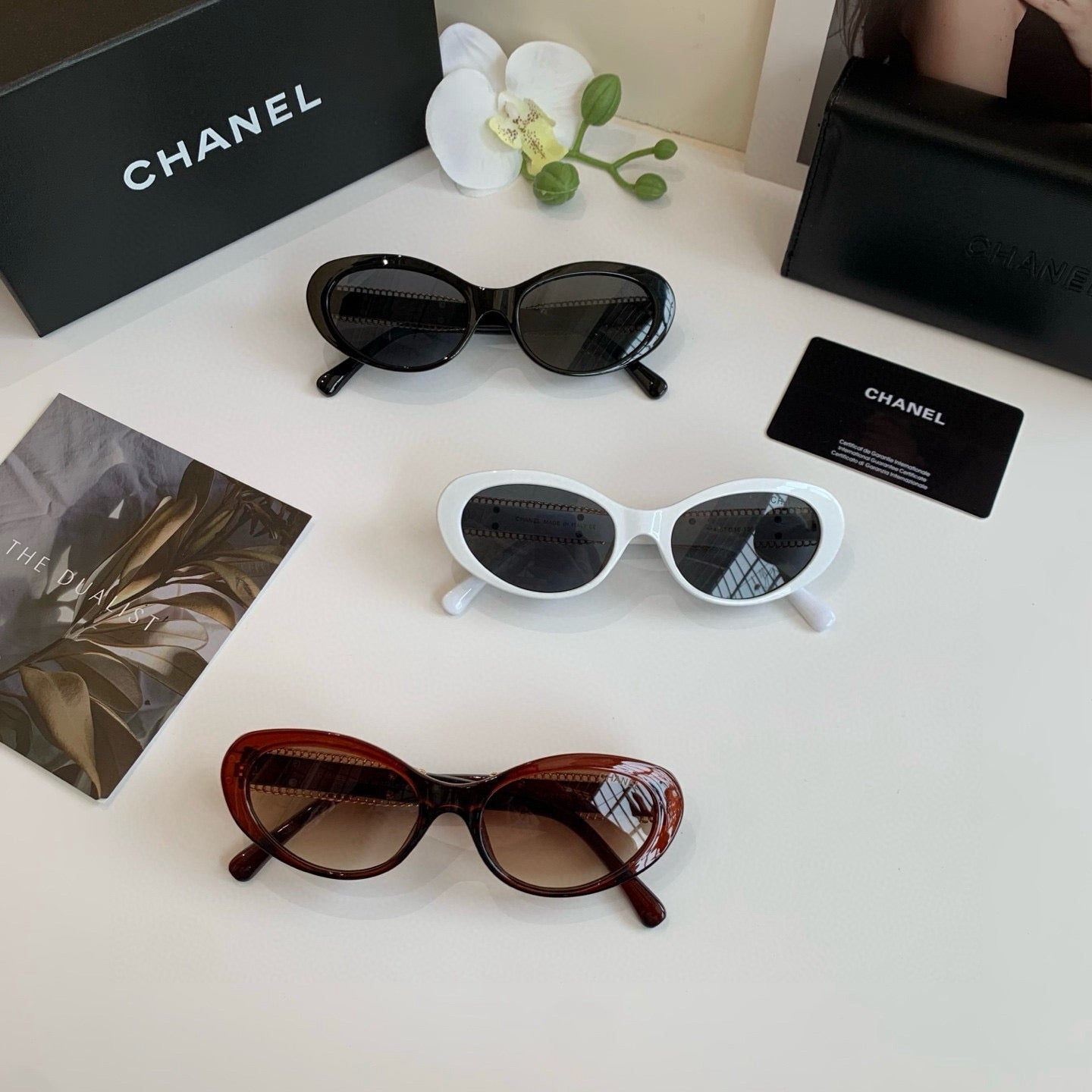 Chanel Fashion Red Lens Sunglasses for Men & Women - 465031 - detail image 2
