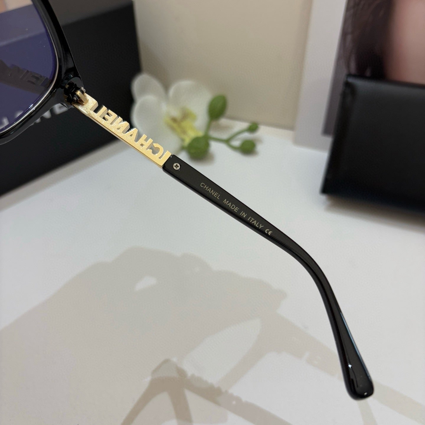 Chanel Fashion Silver Lens Sunglasses for Men & Women - 493610 - detail image 2