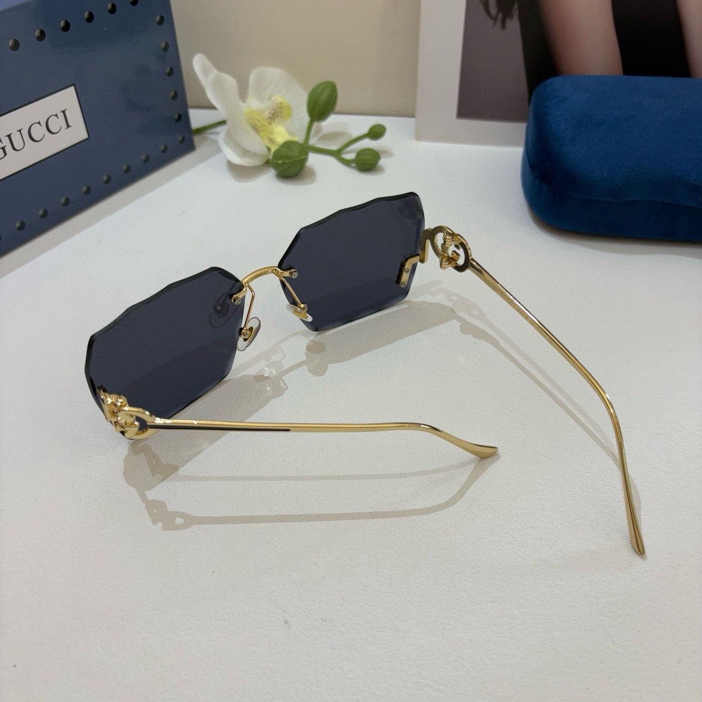 Gucci Polarized Square Black Lens Sunglasses for Men & Women - 486432 - detail image 3