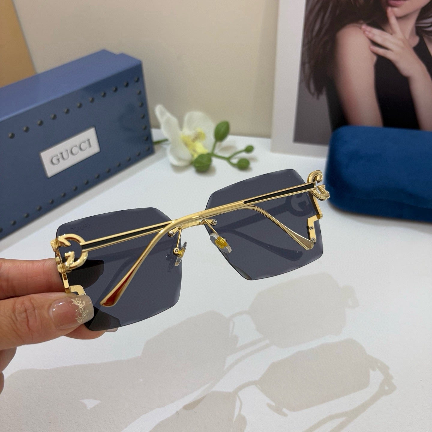 Gucci Polarized Square Black Lens Sunglasses for Men & Women - 486432 - detail image 2