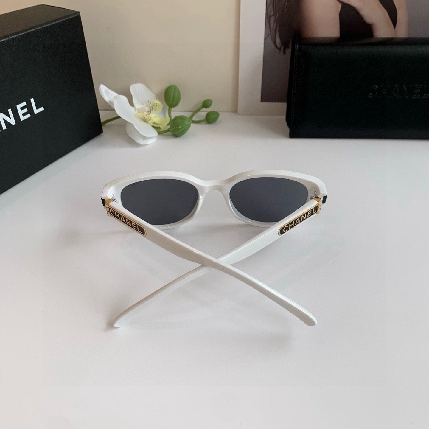 Chanel Fashion Silver Lens Sunglasses for Men & Women - 486645 - detail image 2