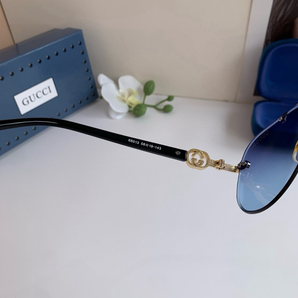 Gucci Metal Aviator Blue Lens Sunglasses for Men & Women - 486434