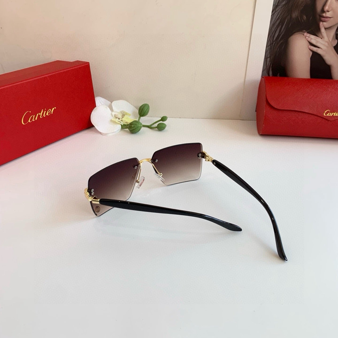 Cartier Lightweight Rimless Red Lens Sunglasses for Men & Women - 415970 - detail image 2