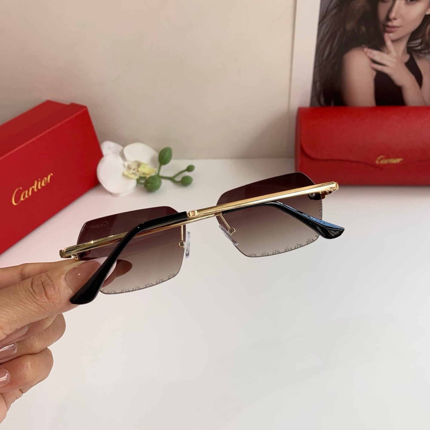 Cartier Lightweight Rimless Red Lens Sunglasses for Men & Women - 415876 - detail image 6