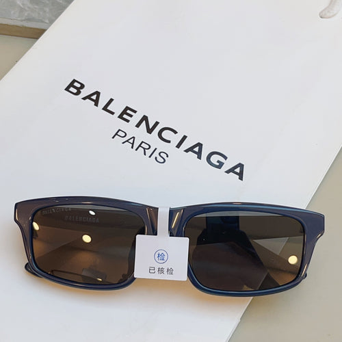 Balenciaga BB0424SK Fashion Black Lens Sunglasses for Men & Women - 416147