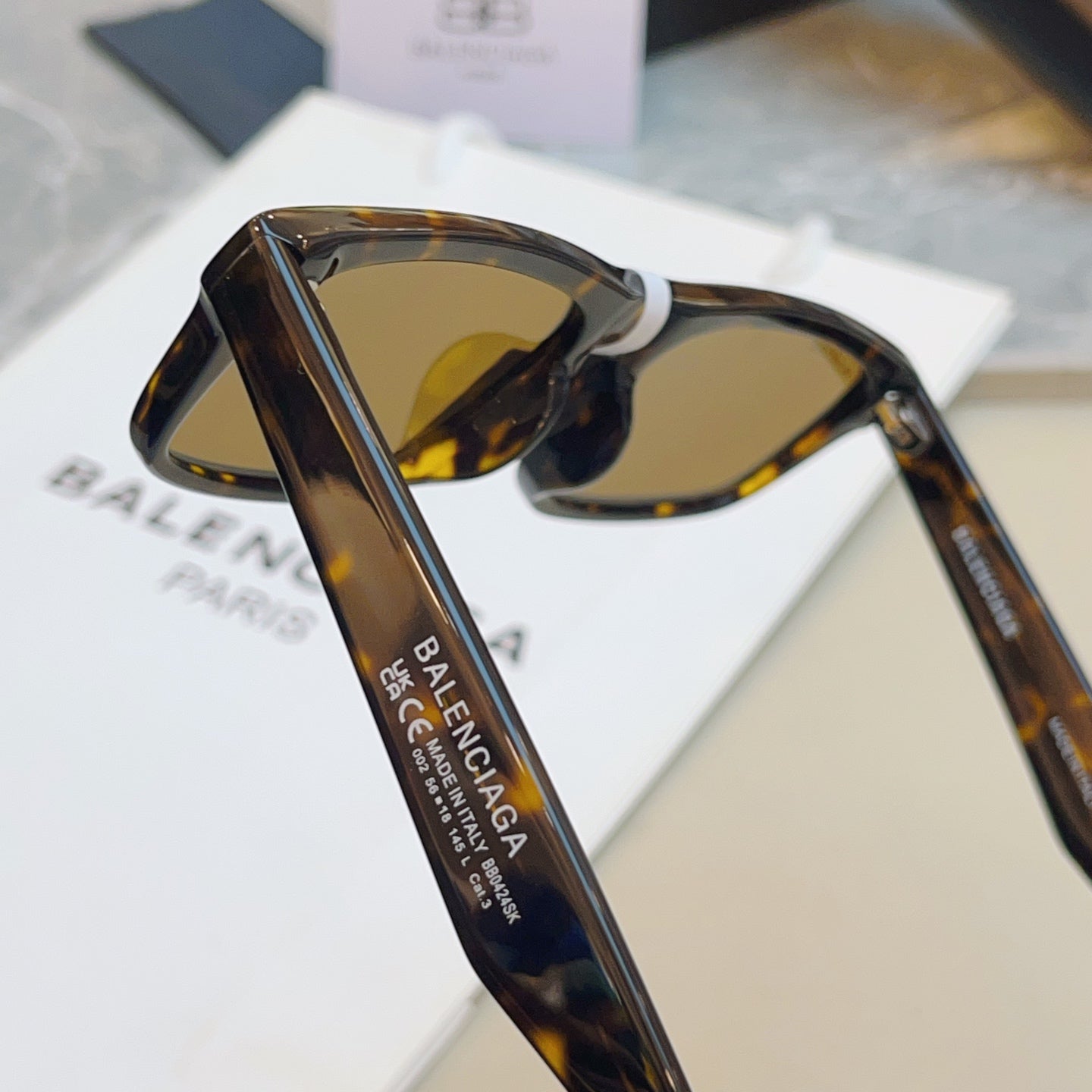 Balenciaga BB0424SK Fashion Black Lens Sunglasses for Men & Women - detail image 4