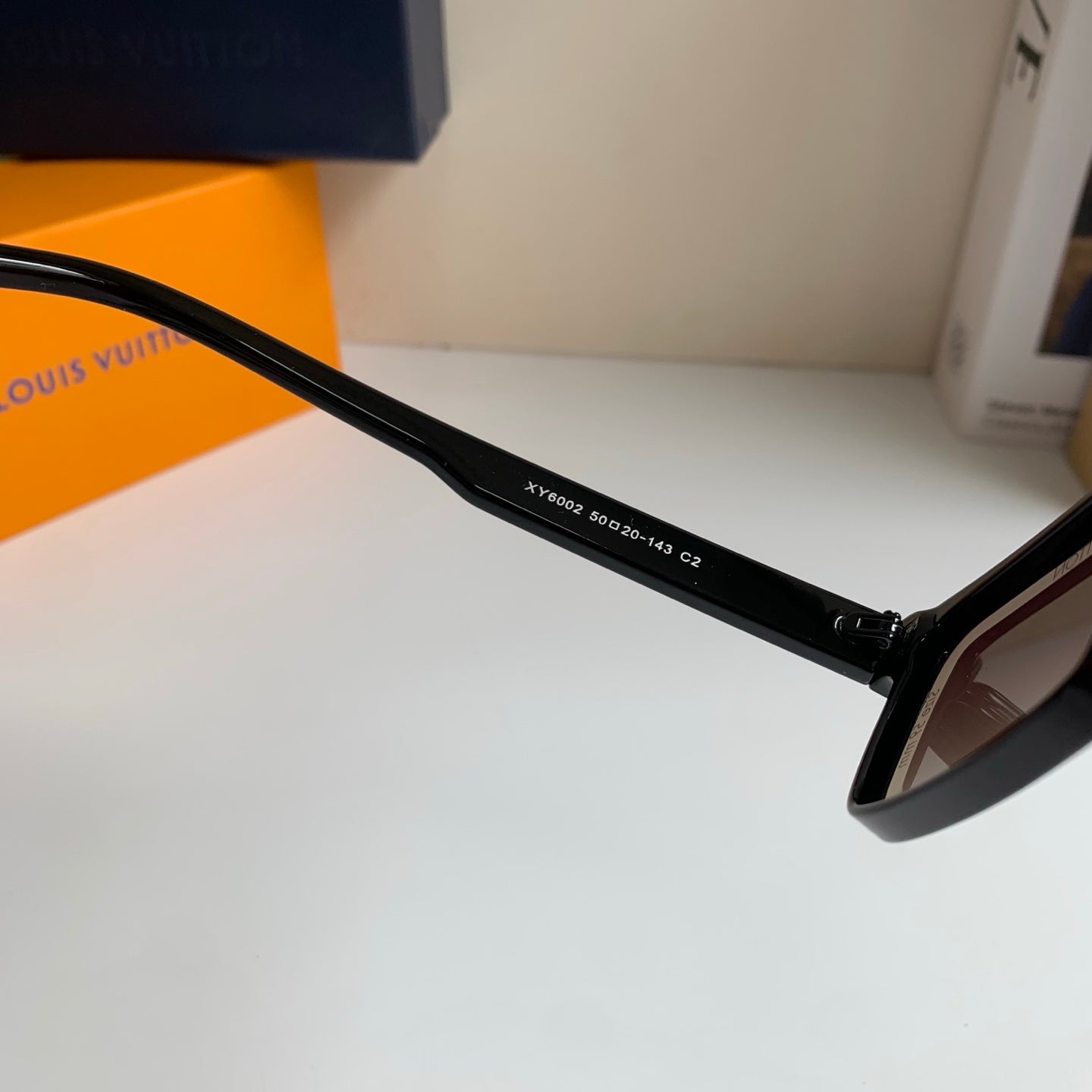 Louis Vuitton Square Gray Lens Sunglasses for Men & Women - 464765 - detail image 8