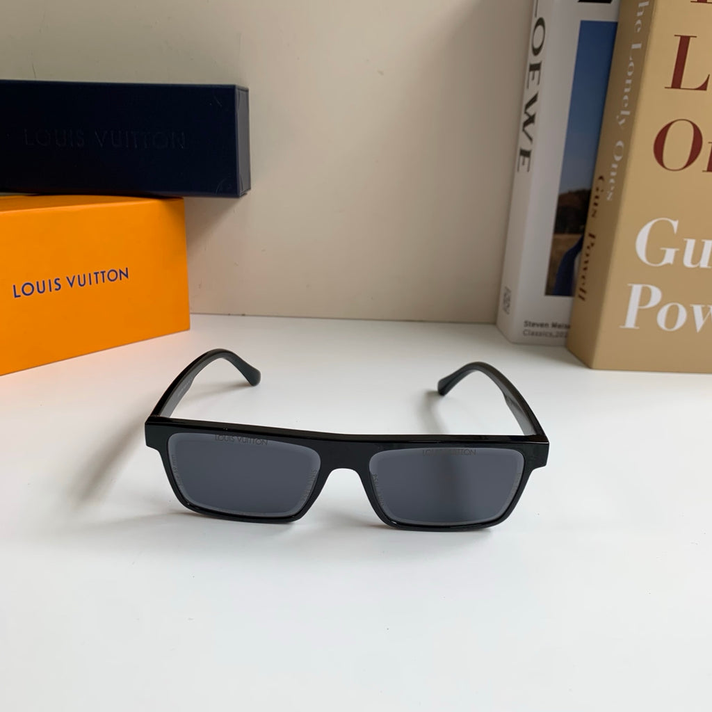 Louis Vuitton Square Gray Lens Sunglasses for Men & Women - 464766 - detail image 5