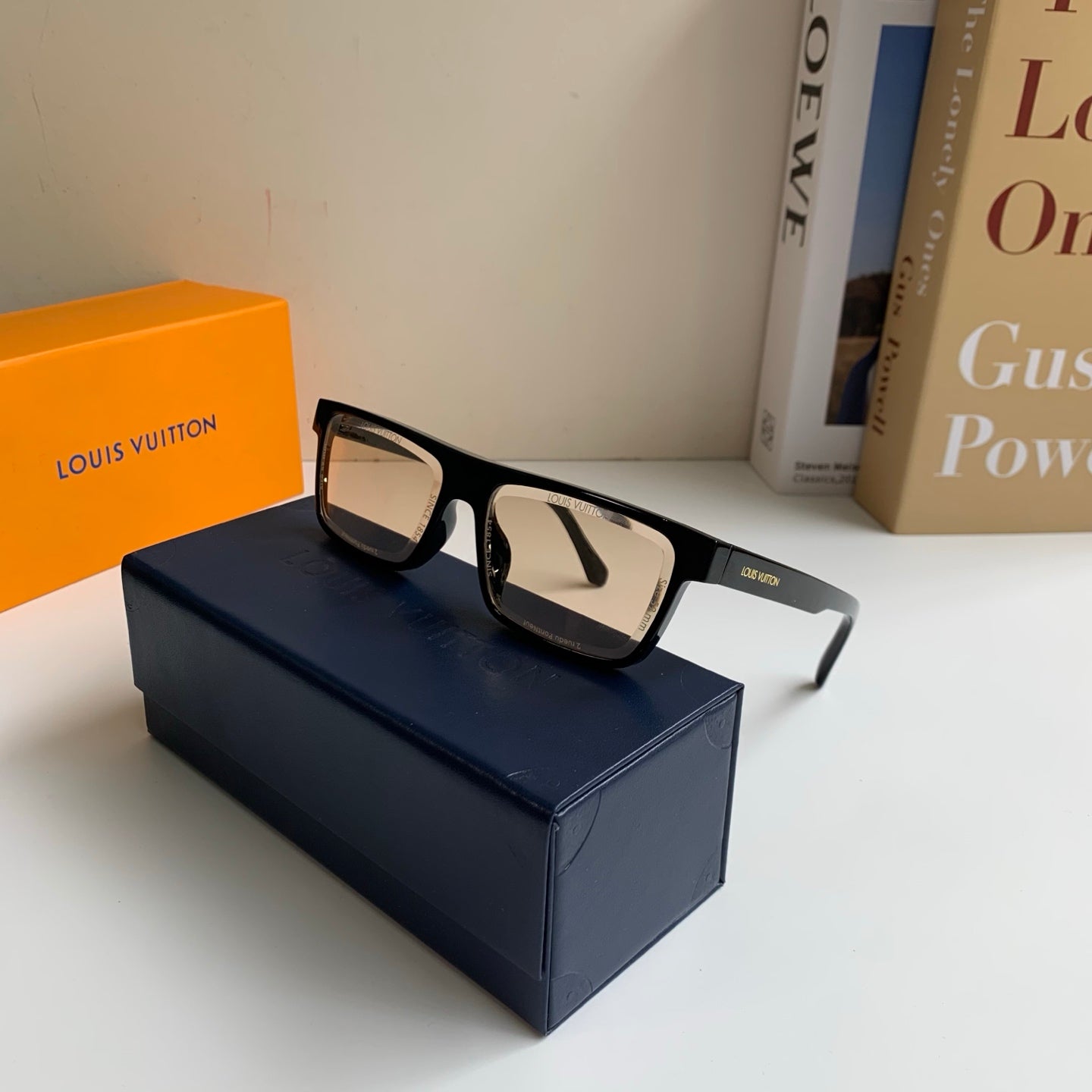 Louis Vuitton Square Silver Lens Sunglasses for Men & Women - 464767 - detail image 3