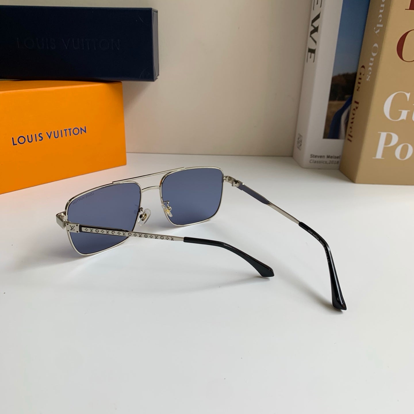 Louis Vuitton Metal Square Blue Lens Sunglasses for Men & Women - detail image 6