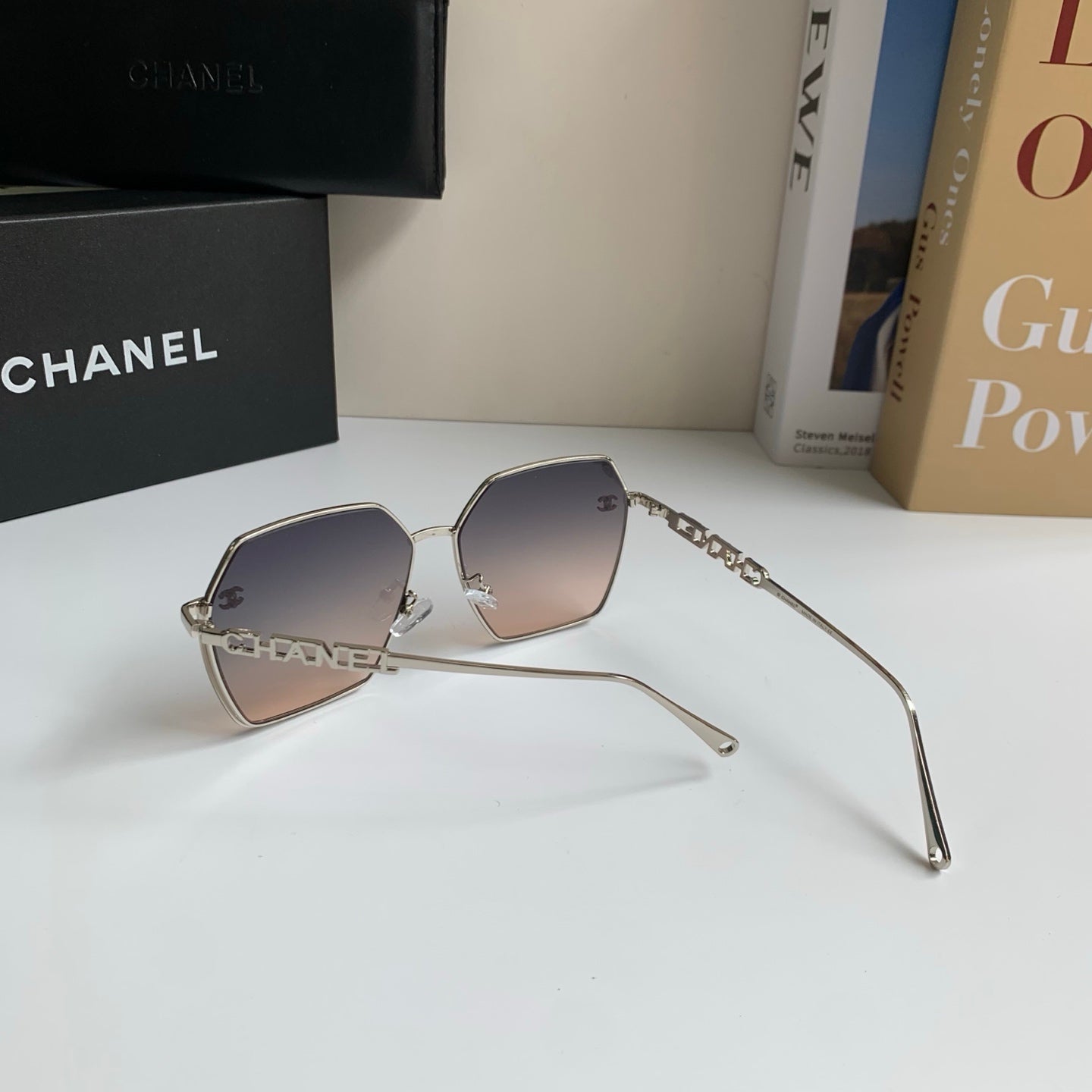 Chanel Metal Fashion Silver Lens Sunglasses for Men & Women - 493513 - detail image 9