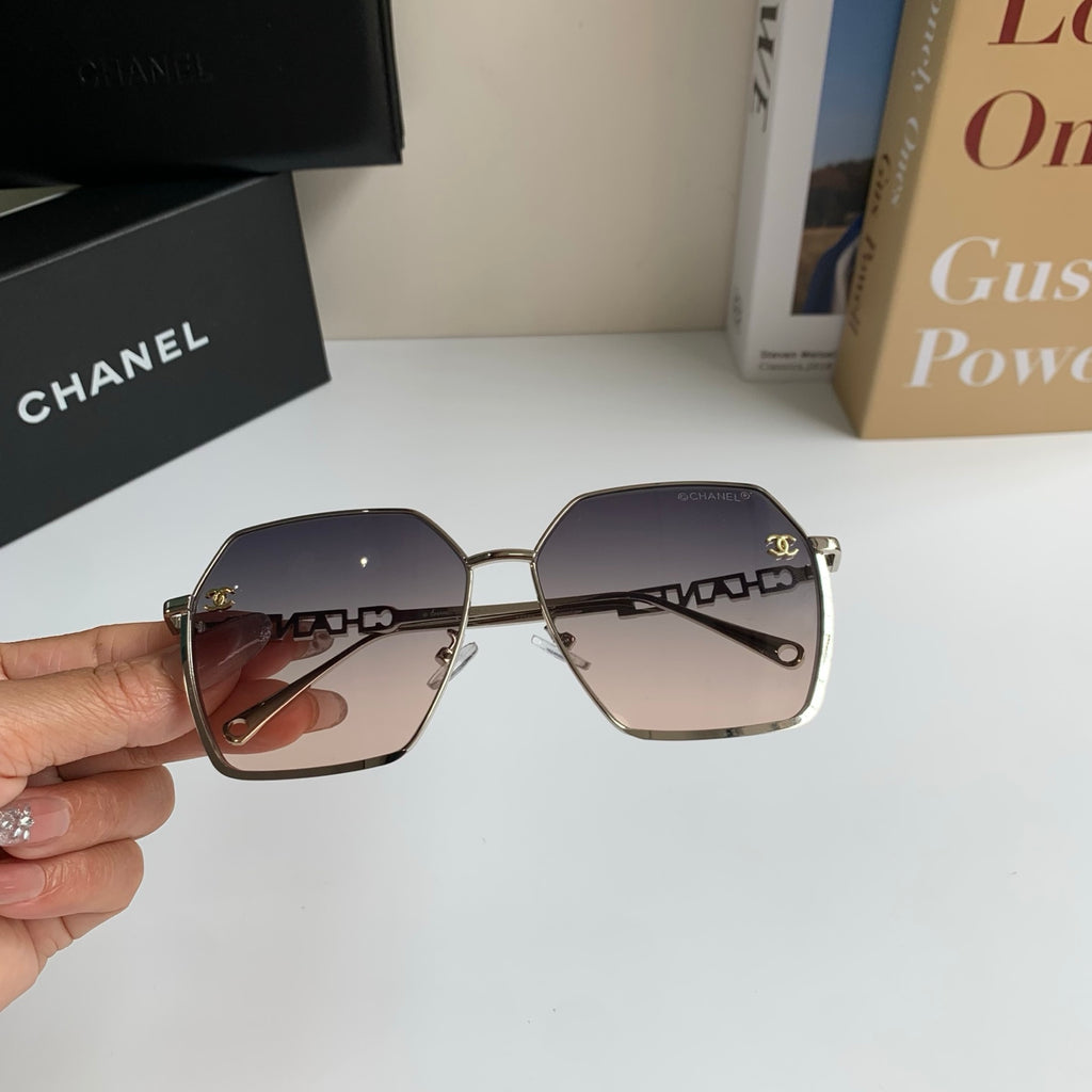 Chanel Metal Fashion Silver Lens Sunglasses for Men & Women - 493513 - detail image 4