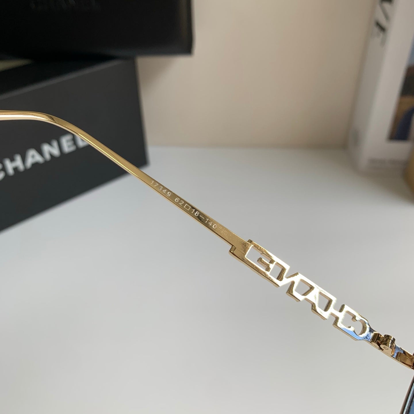 Chanel Metal Fashion Silver Lens Sunglasses for Men & Women - 493514 - detail image 7
