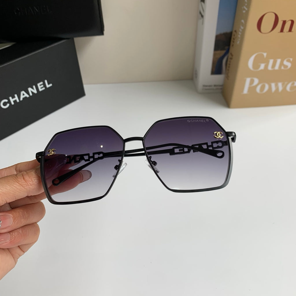 Chanel Metal Fashion Silver Lens Sunglasses for Men & Women - 493515 - detail image 5