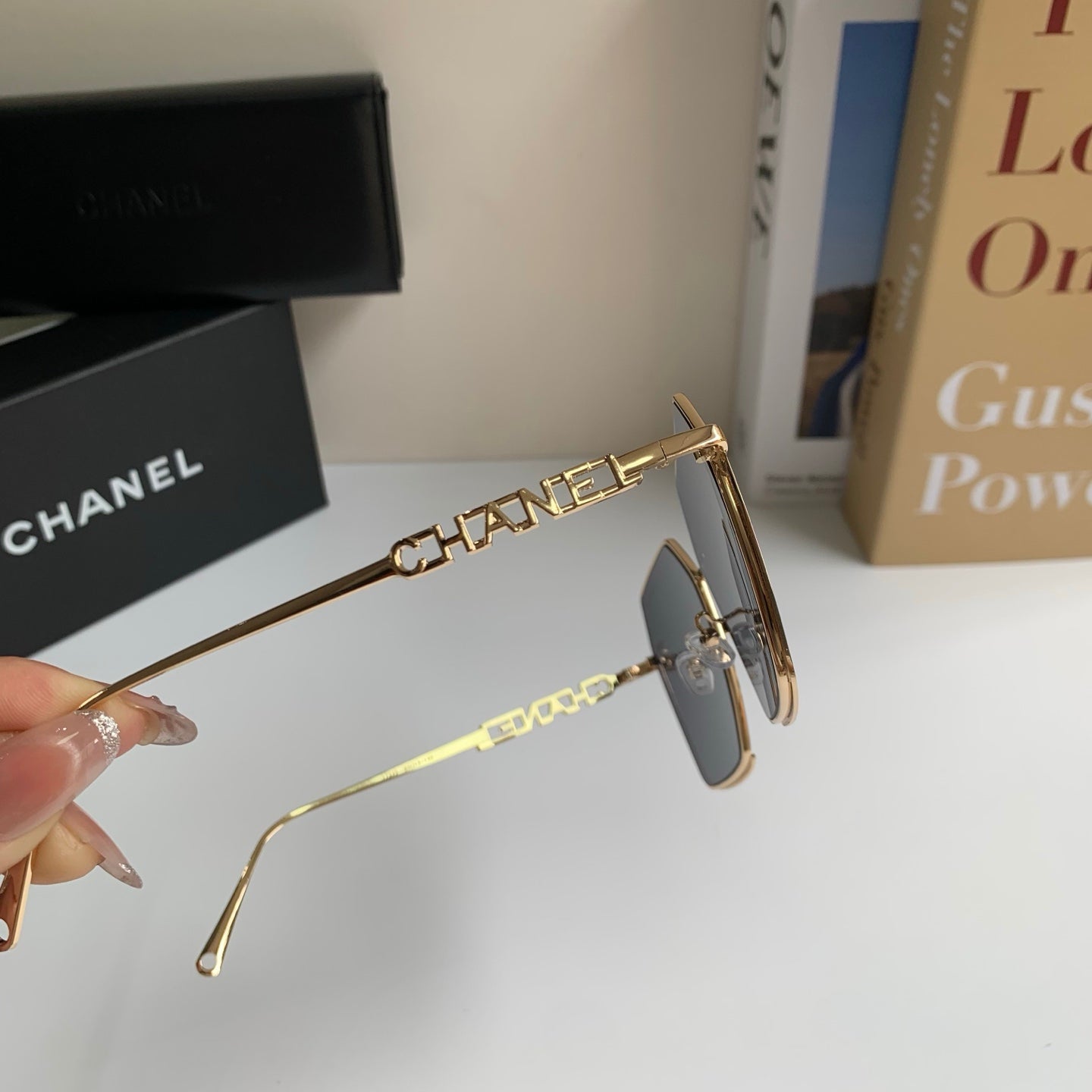 Chanel Metal Fashion Silver Lens Sunglasses for Men & Women - 493516 - detail image 7