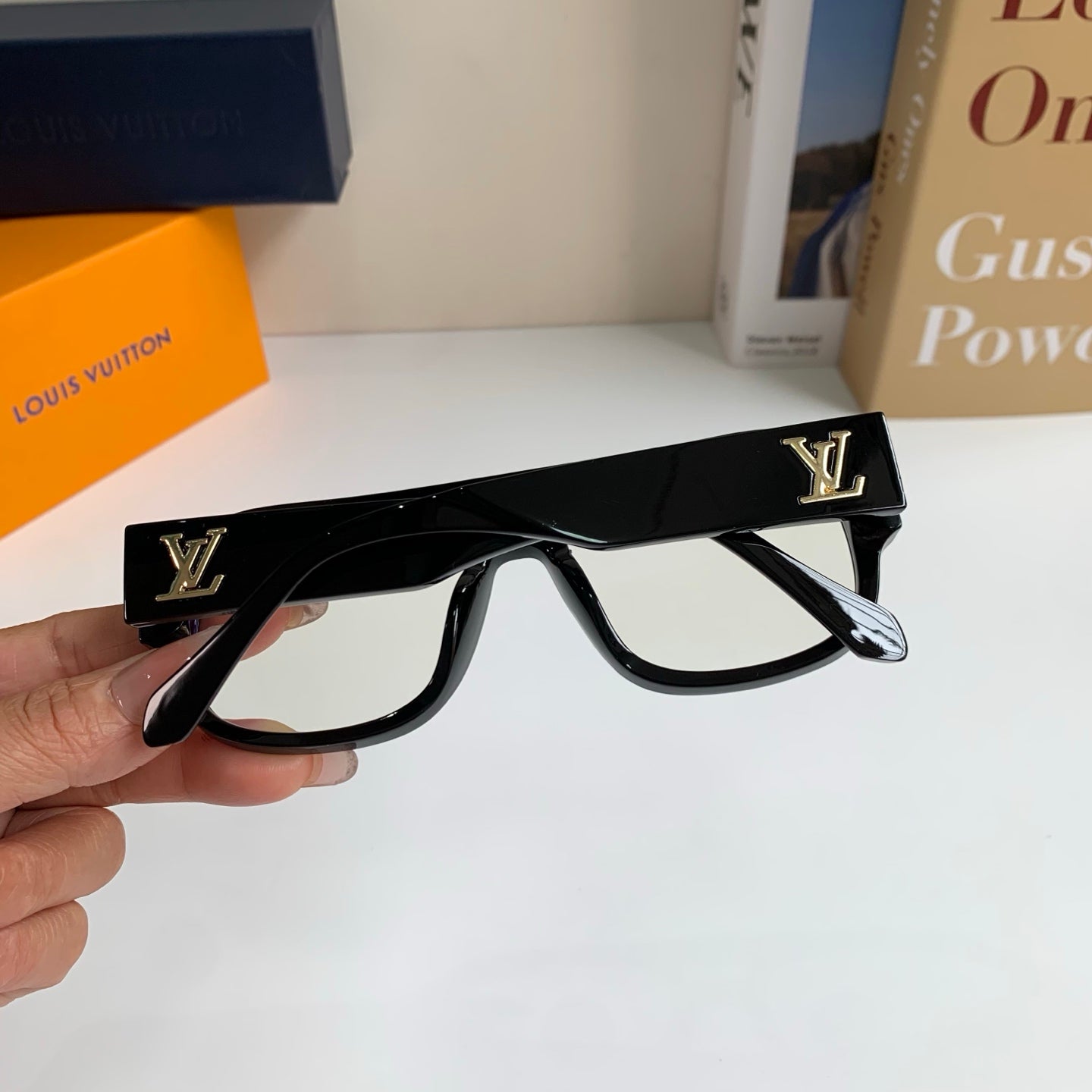 Louis Vuitton Square Silver Lens Sunglasses for Men & Women - 431108 - detail image 8