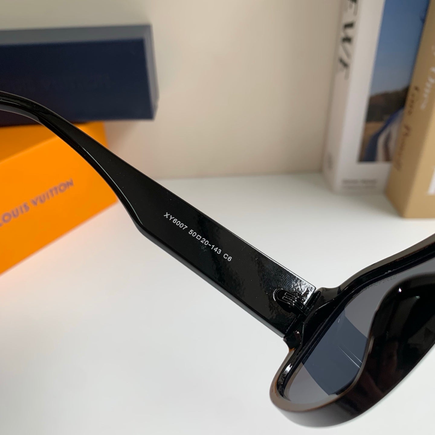 Louis Vuitton Square Black Lens Sunglasses for Men & Women - 431109 - detail image 7