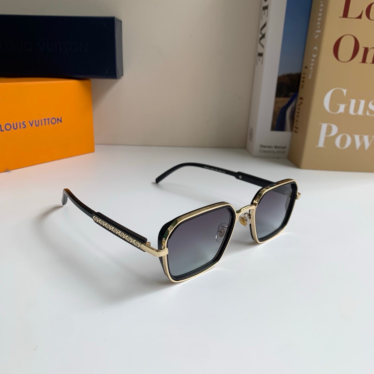 Louis Vuitton Square Silver Lens Sunglasses for Men & Women - 448625