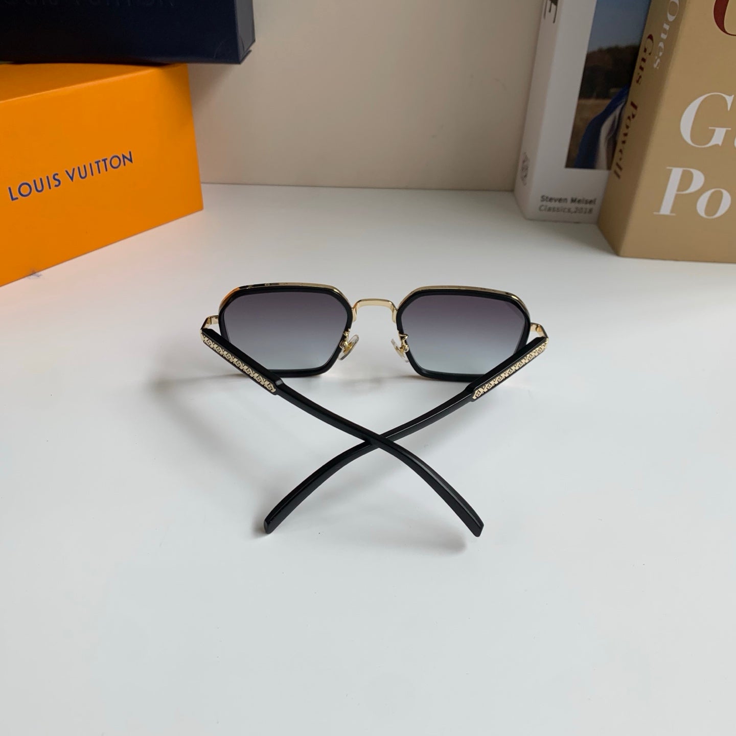 Louis Vuitton Square Silver Lens Sunglasses for Men & Women - 448625 - detail image 9