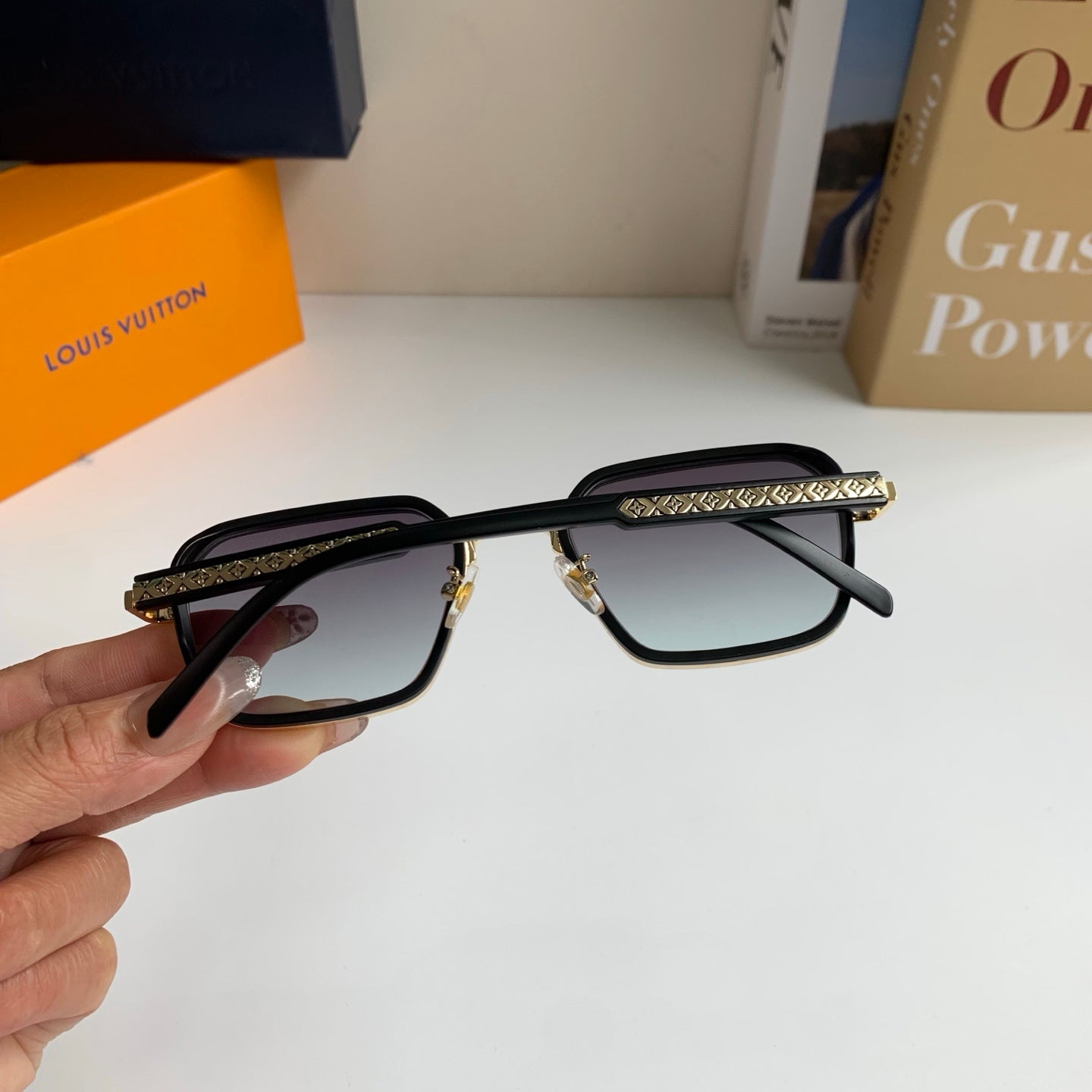 Louis Vuitton Square Silver Lens Sunglasses for Men & Women - 448625 - detail image 8